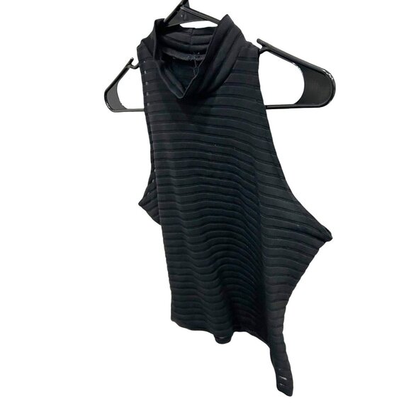 Black Textured Sleeveless Ribbed Mock Neck Top - Picture 3 of 8